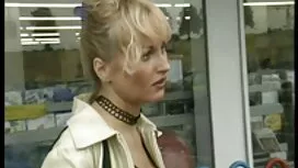 Sophia Leone và Jami ...