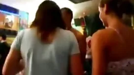 Mau, diễn viên đóng  ...