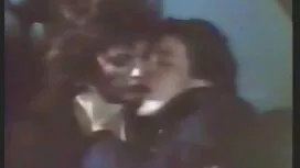 Tình với gà trong mộ ...