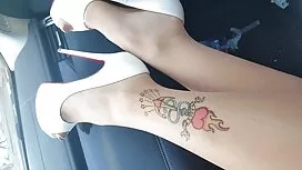 Hoan với bạn gái tôi ...